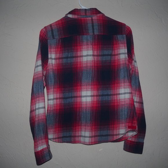 American eagle plaid button down fits like medium - Picture 4 of 4